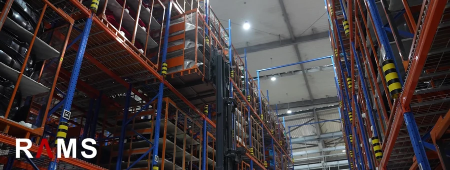 High-bay handling